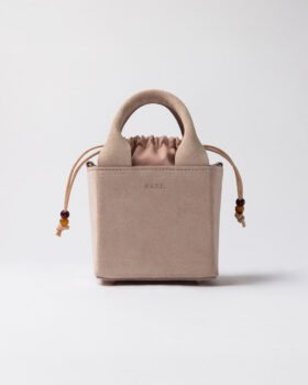 BORSA CUBO IN PELLE SCAMOSCIATA ROSA