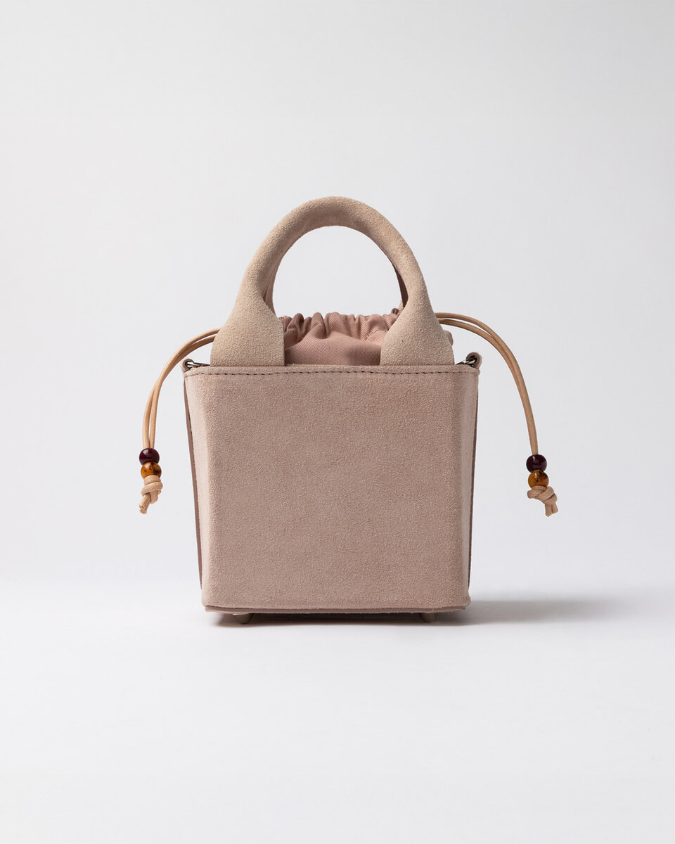 BORSA CUBO IN PELLE SCAMOSCIATA ROSA