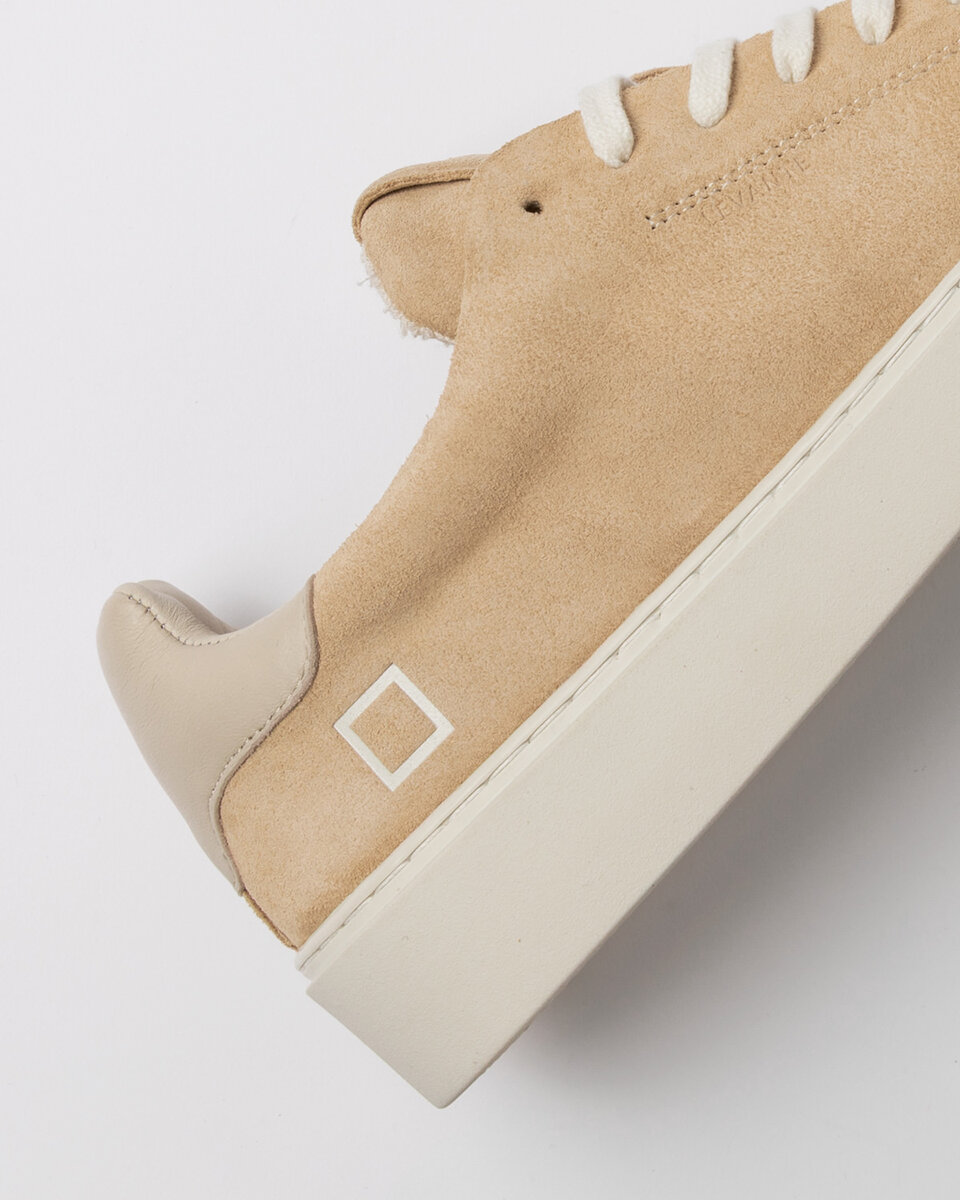 LEVANTE IN PELLE SCAMOSCIATA BEIGE
