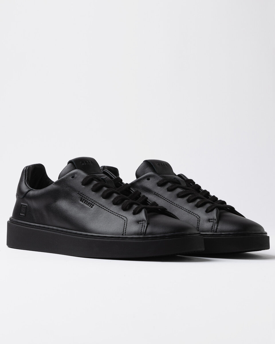 Levante MONO NERO